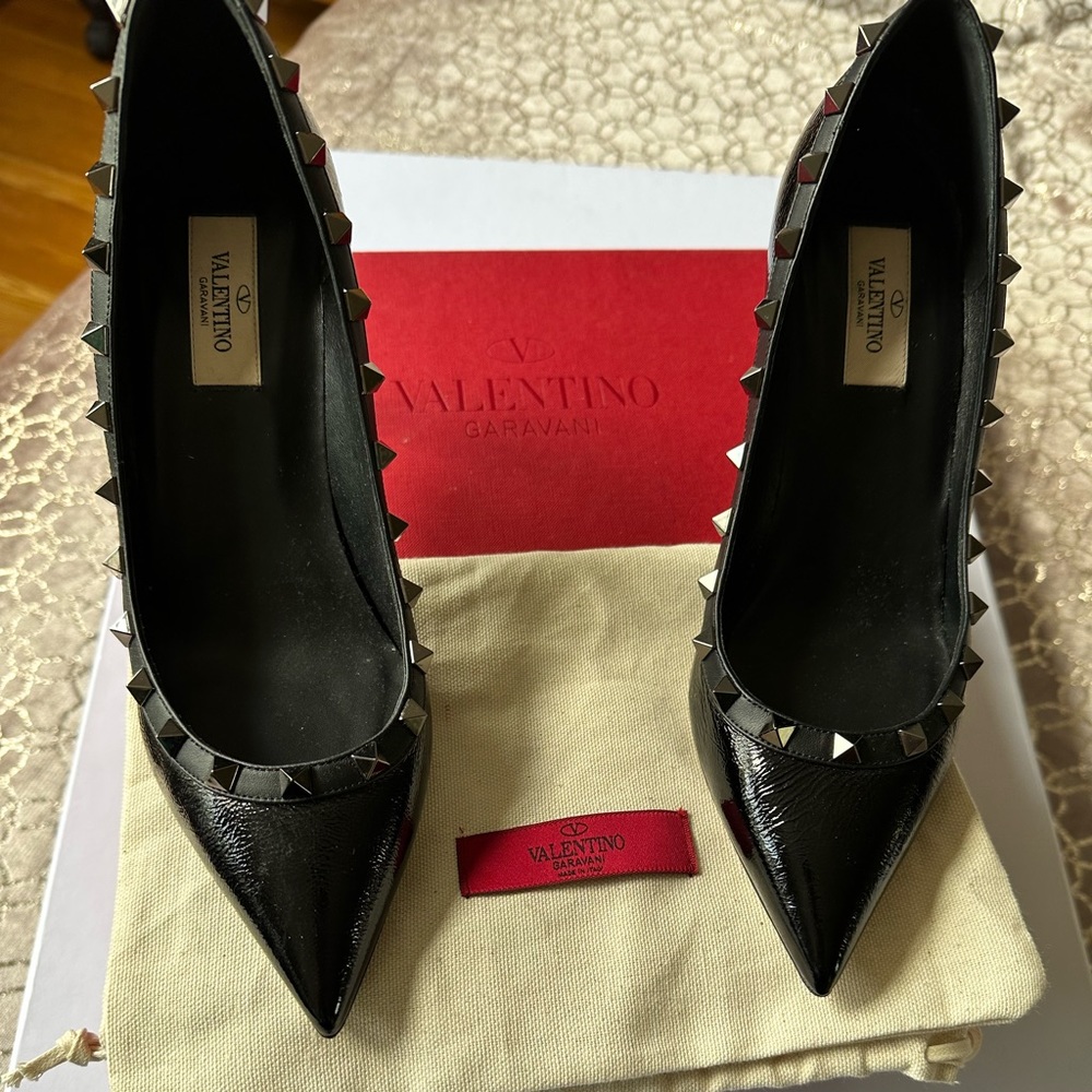 VALENTINO Rockstud Patent Leather Pumps